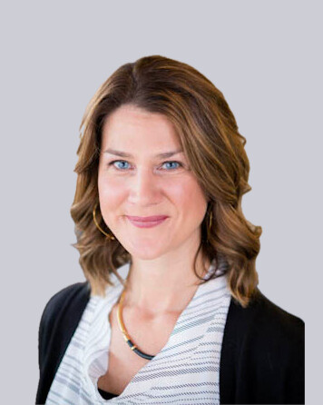 Candice Schweitzer, Broker